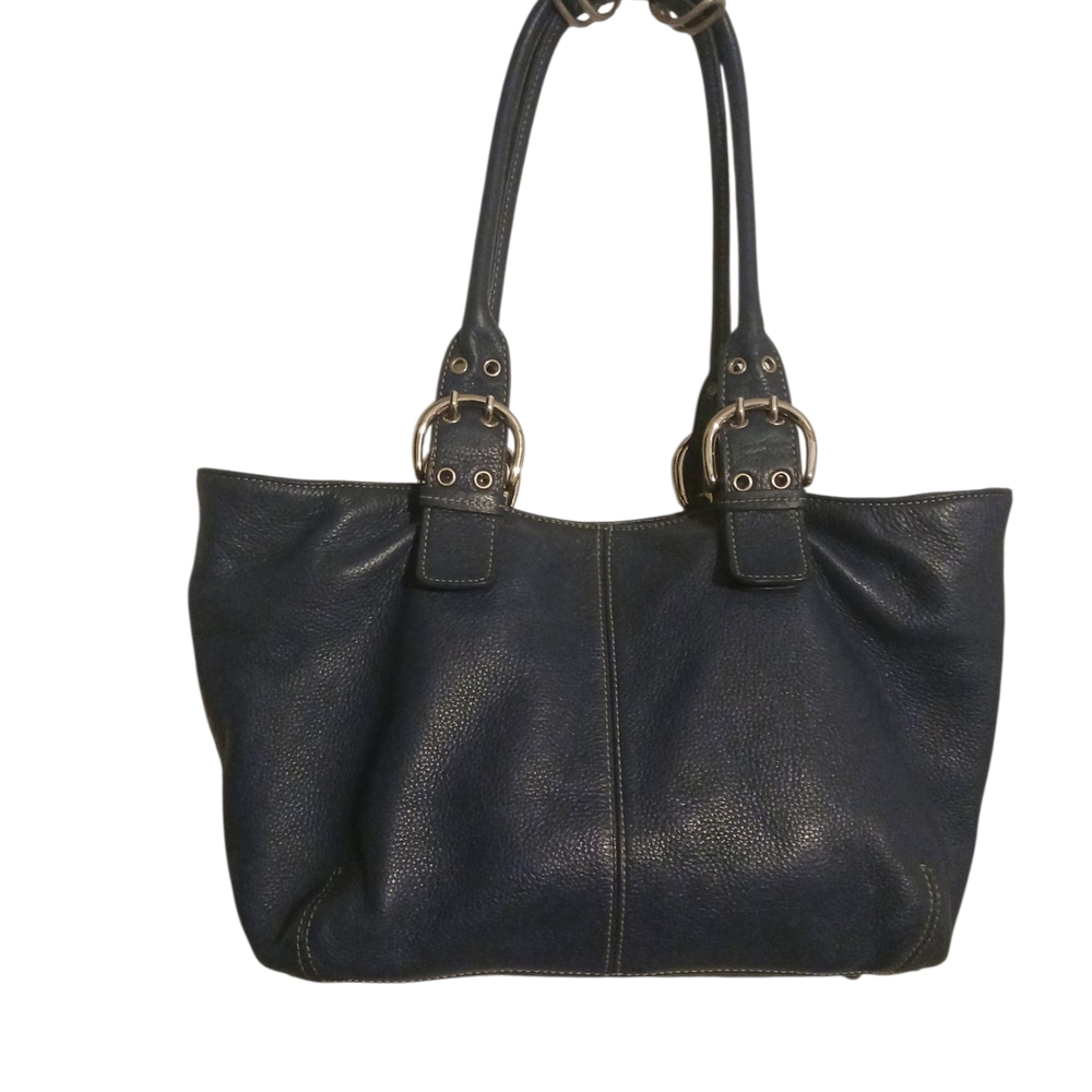 Tignanello Green Shoulder Bag with Elegant Design
